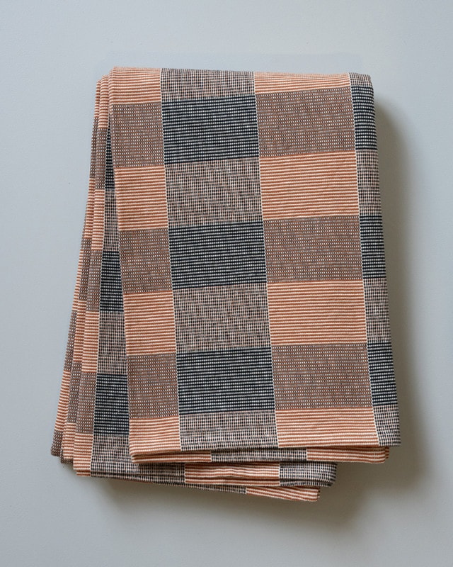 Mungo Picnic Blanket - Apricot